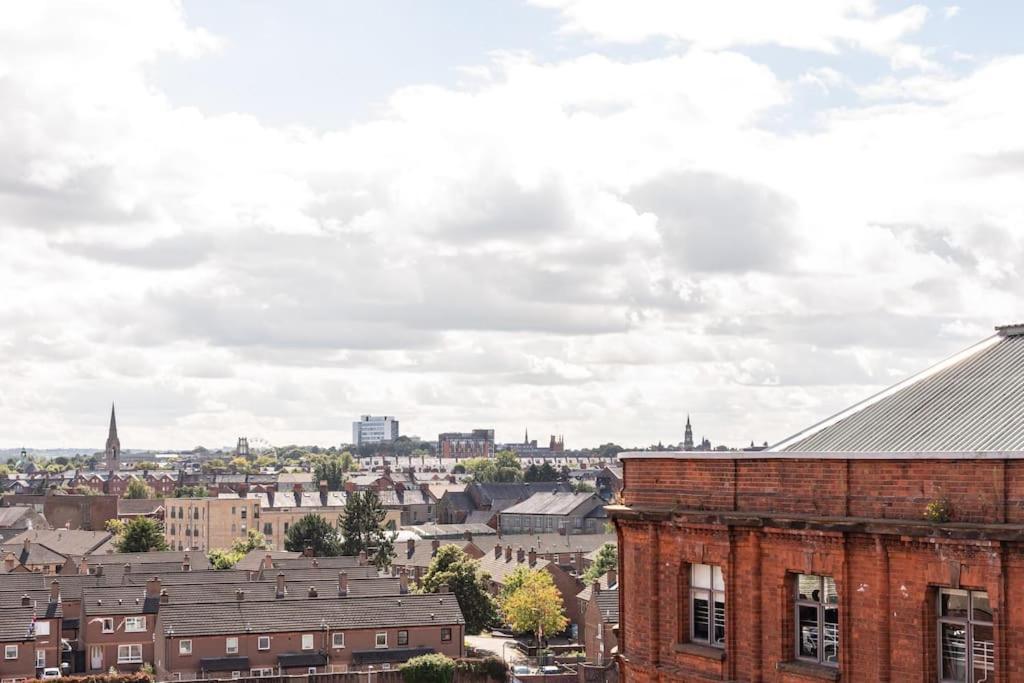 Modern Penthouse Apartment 2 Bed, 2 Bath Sleeps 6 City Centre Belfast Eksteriør billede